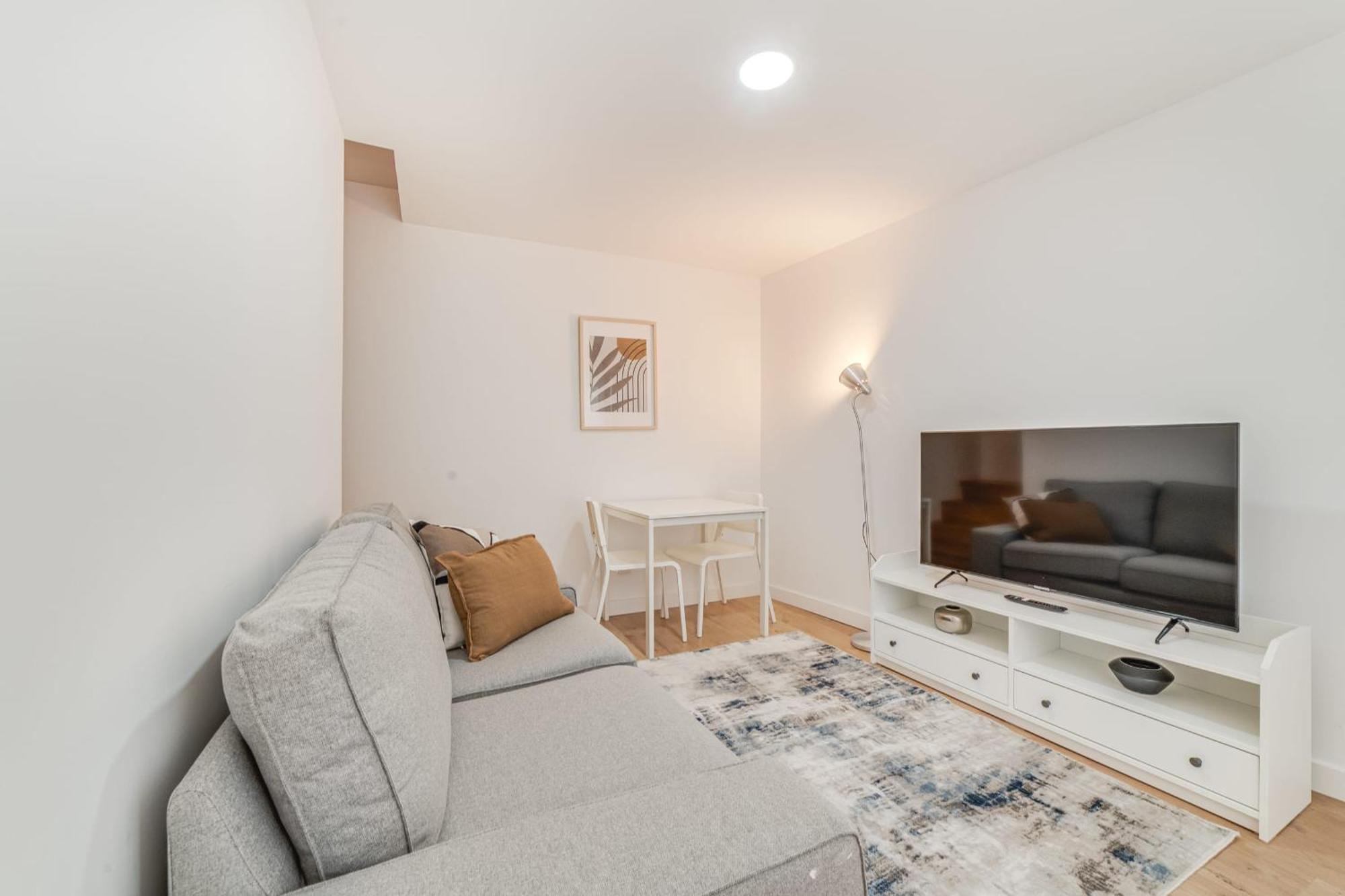 Gilberto Apartment